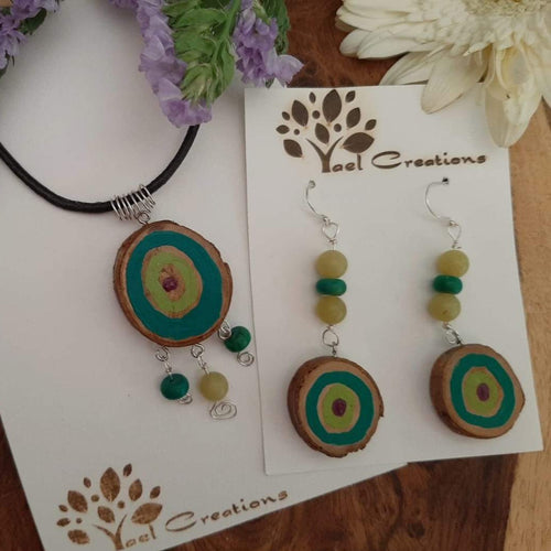 Colorful Turquoise and Green Necklace and Earring set