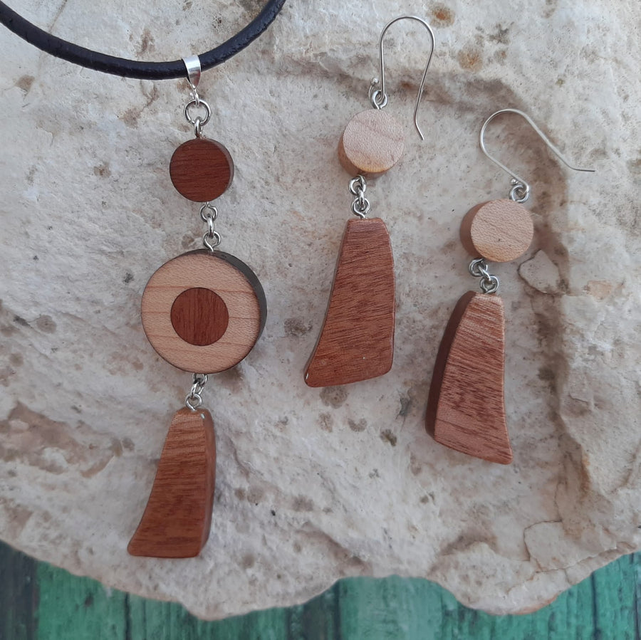 Maple and Mahogany Jewelry set