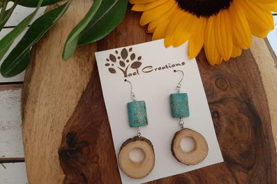 Turquoise and Wood Necklace and Earring Set